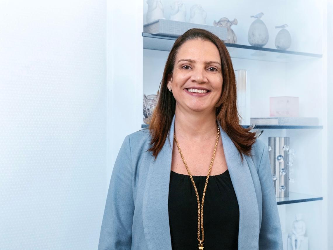 Dr. Márcia Toledo Brazilia