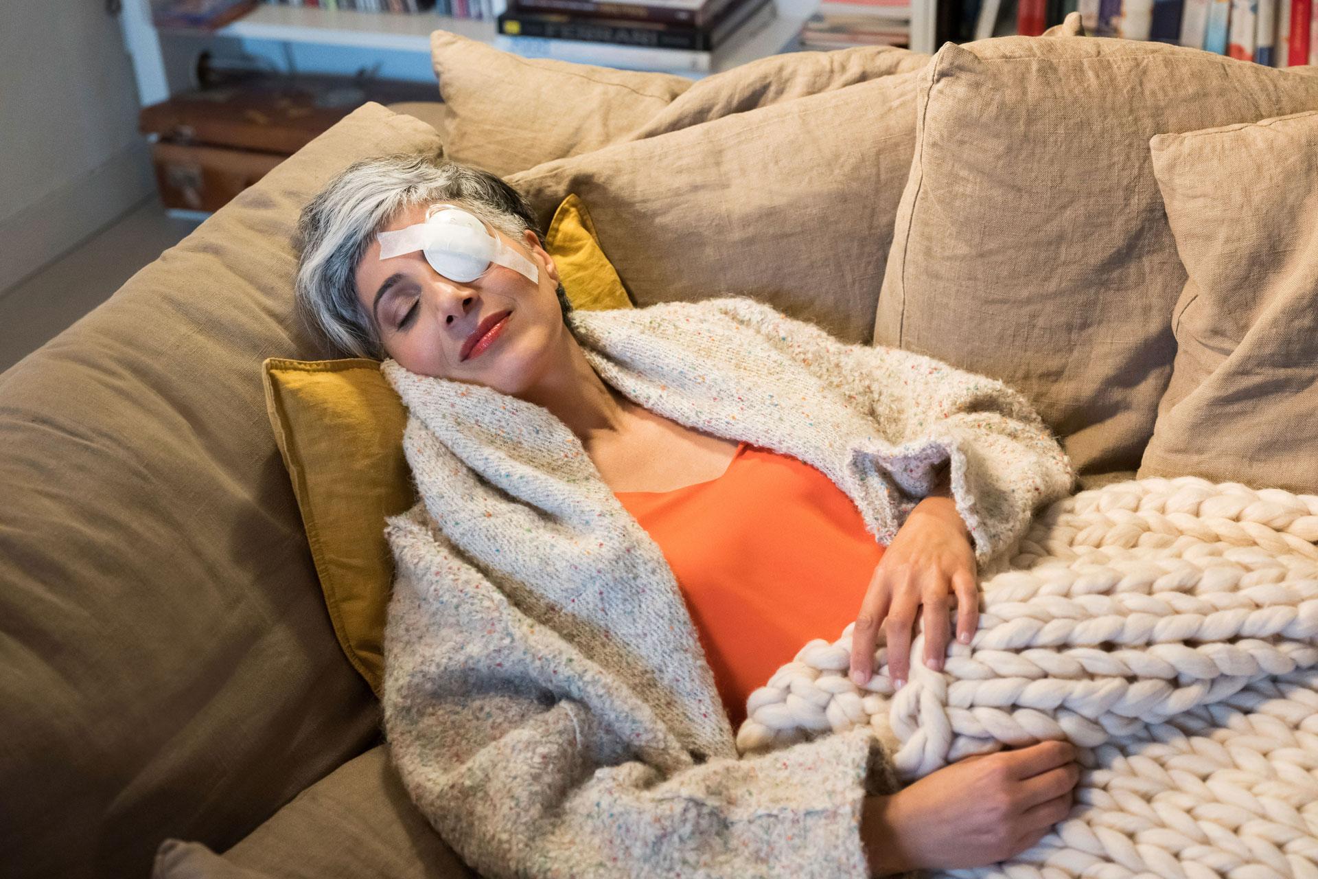 Permiteți relaxarea ochilor după intervenția chirurgicală