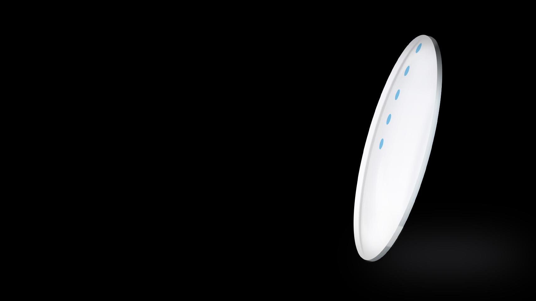 Trei ilustrații cu lentilelor sferice monofocale standard, cu lentile asferice monofocale standard și cu lentile monofocale ClearView de la ZEISS, care arată diferența dintre punctele de optimizare incluse și grosimea lentilelor.